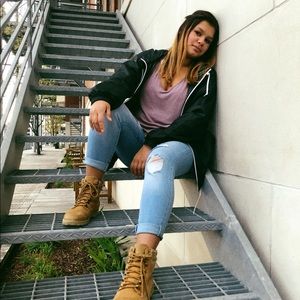 Meet your Posher, Taylor